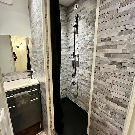 Apartamento Au Colbvert - La Catho' - Vauban - Metro - Netflix - Wifi *