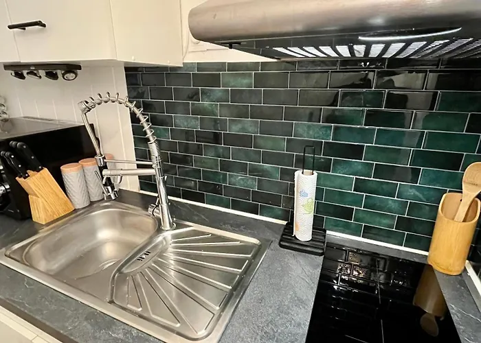 Au Colbvert - La Catho' - Vauban - Metro - Netflix - Wifi